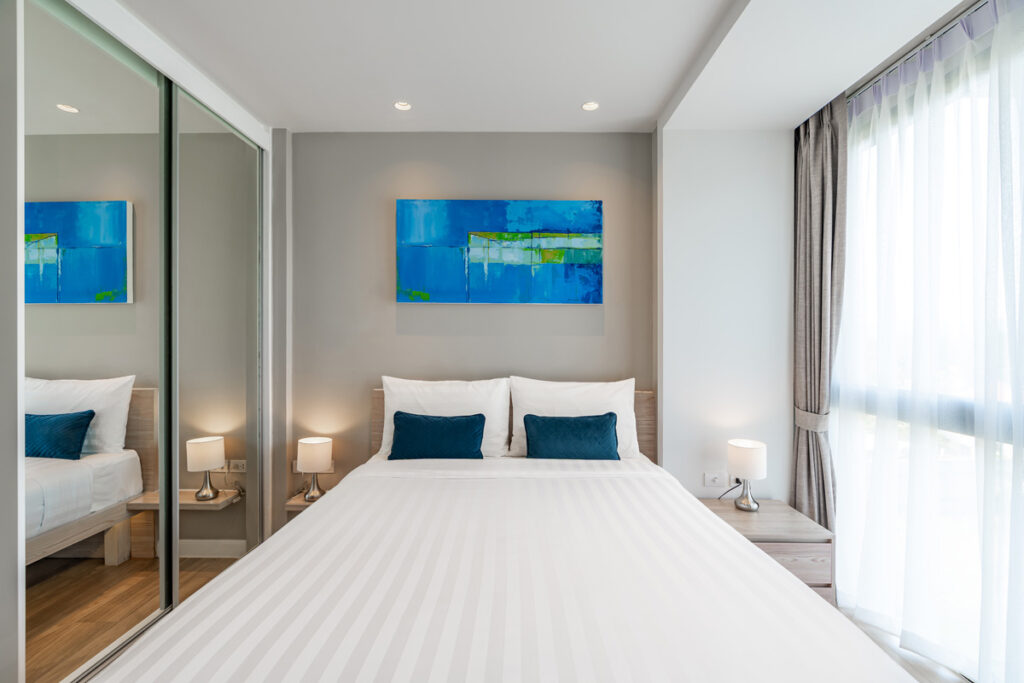 4_Diamond-Resort-Phuket_Deluxe-Suite-Double_Bedroom-waiting-for-new-photo