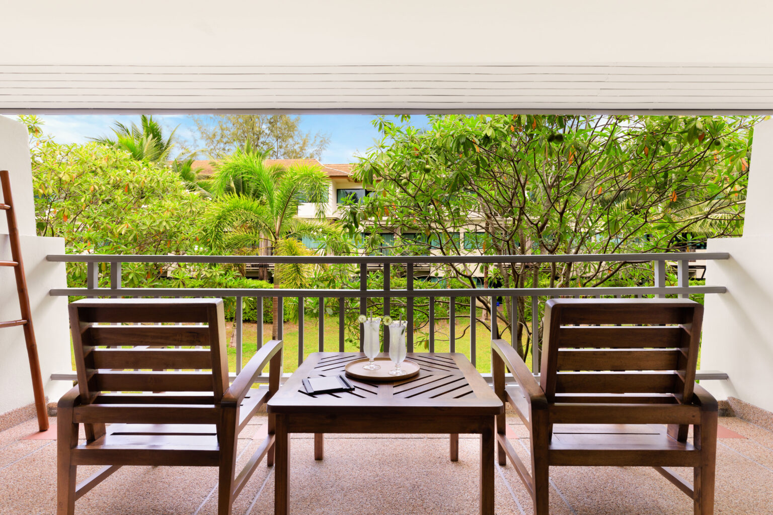 outrigger-khao-lak-beach-resort-deluxe-garden-balcony-private-garden-view-2