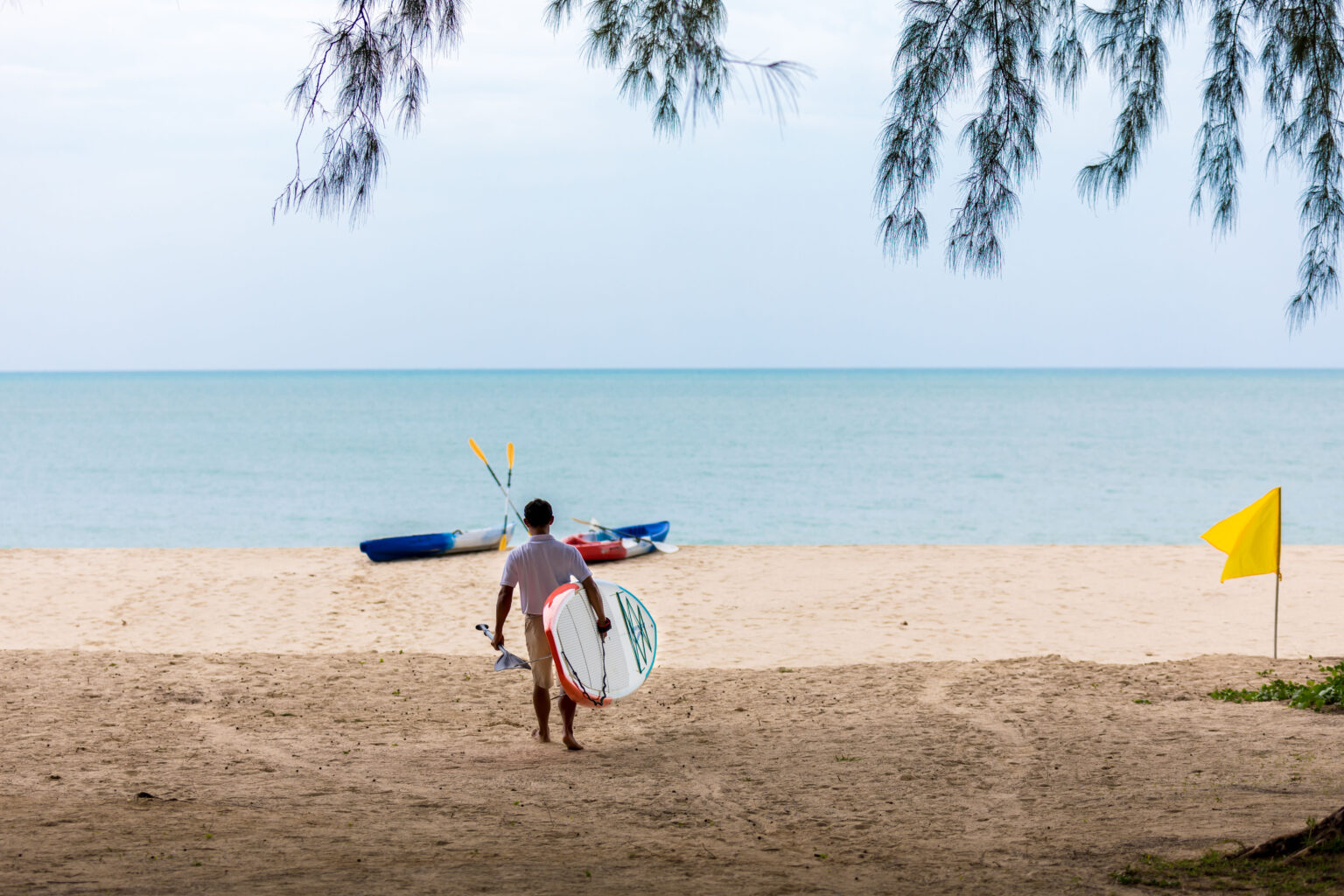 outrigger-khao-lak-beach-resort-kayak-4