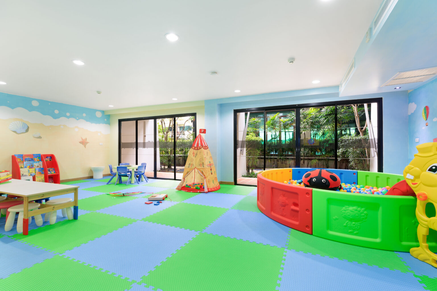 outrigger-khao-lak-beach-resort-kids-club-4