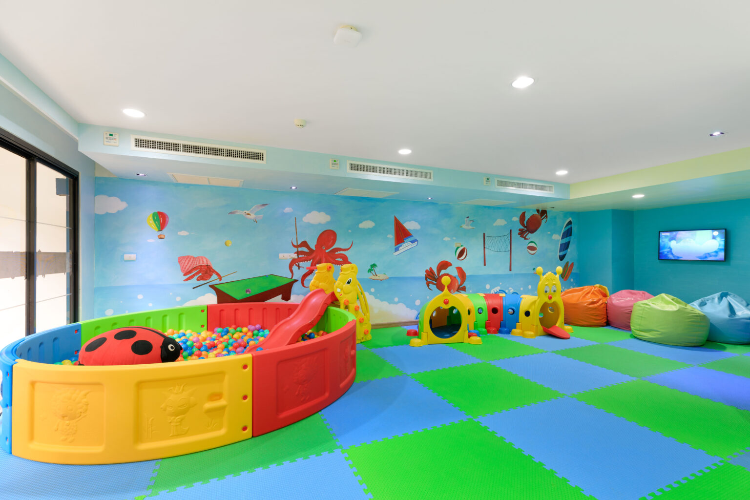 outrigger-khao-lak-beach-resort-kids-club-5